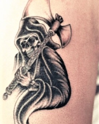 Tattoo mit Old School Ripper